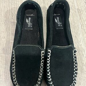 Women’s Forest Green Moccasins by Menitas